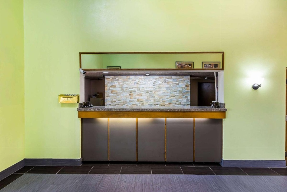 Rodeway Inn Knoxville Image 11