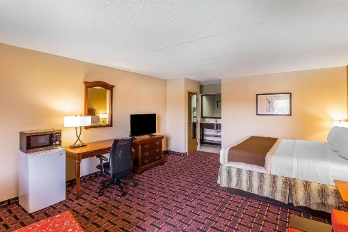 Rodeway Inn Knoxville image 12