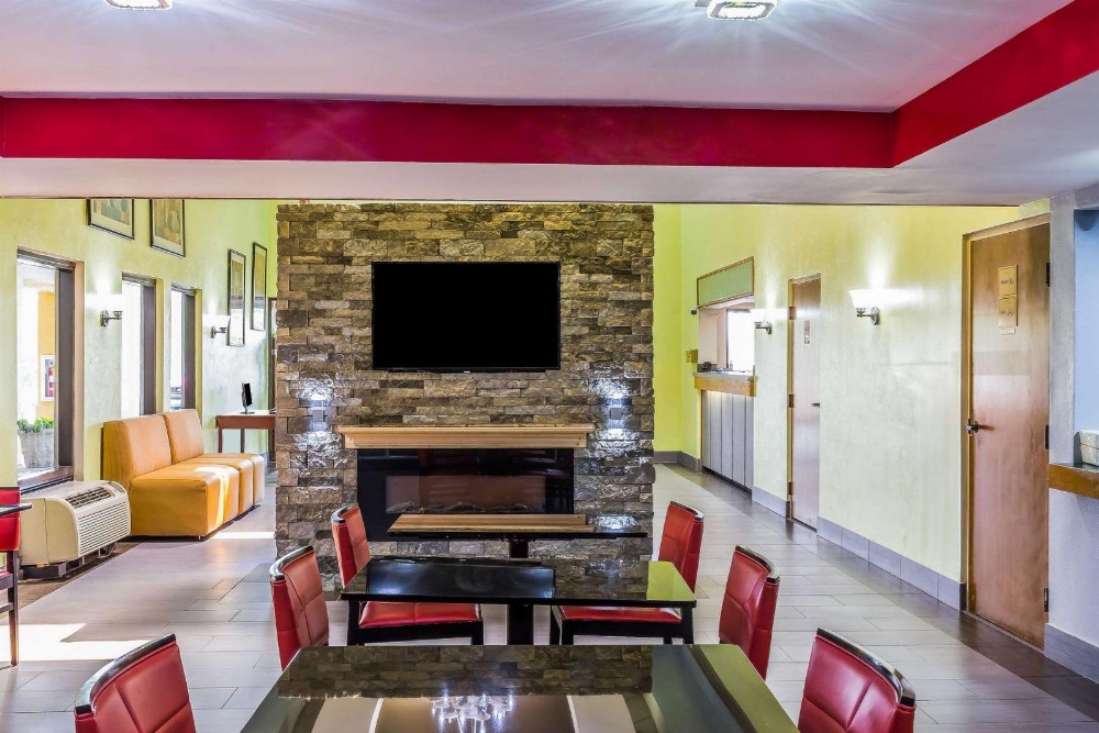 Rodeway Inn Knoxville Main image